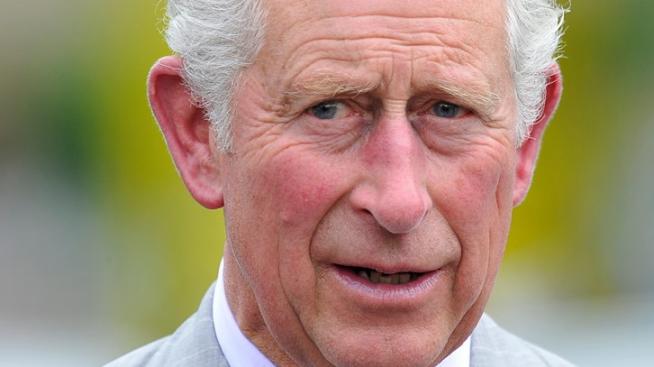 Принцовете Уилям и Хари – уплашени за здравето на баща си