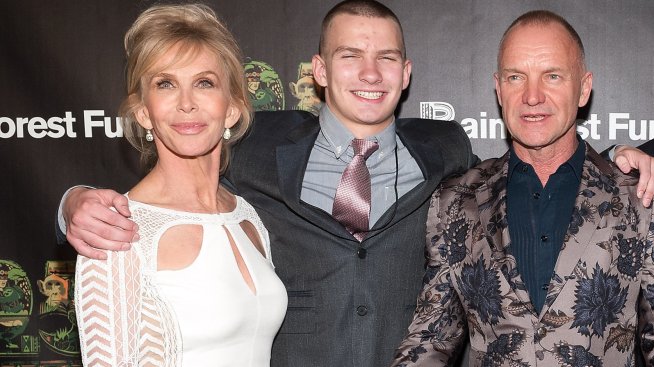 Синът на Стинг и Труди Стайлър стана полицай