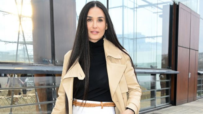 Бански 2022: Деми Мур създаде винтидж модели