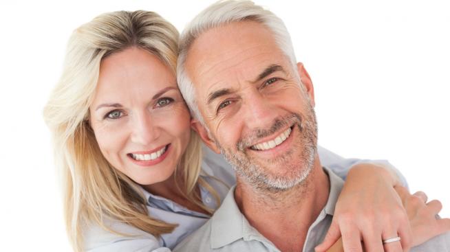 Защо хората се развеждат след дълги години брак?