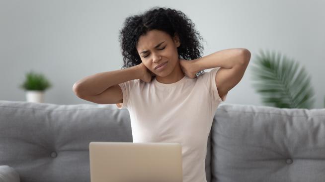 5 начина да освободите напрежението във врата и раменете