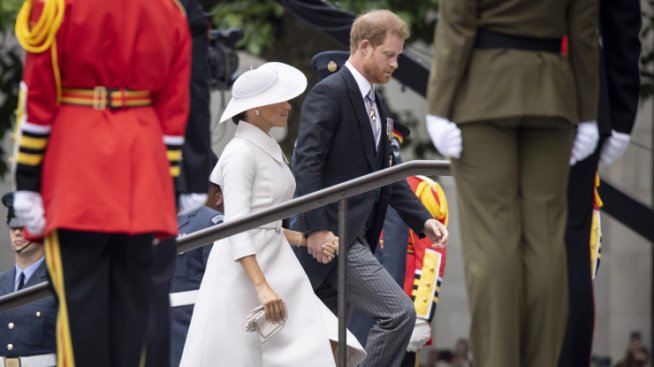 Живеят ли разделени Меган Маркъл и принц Хари?