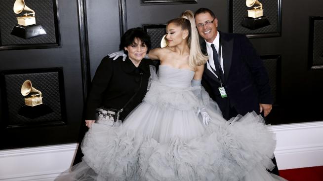 След годежа – родителите на Ариана Гранде се вълнуват за зетя