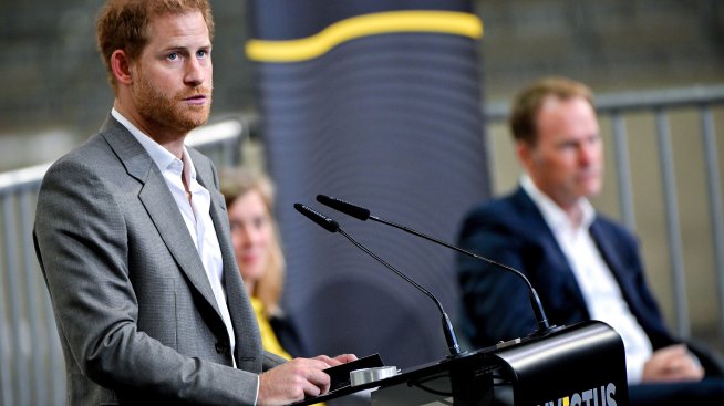 Кралското семейство смени титлата на принц Хари на сайта си