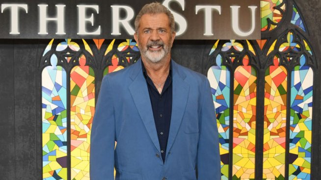 Теория на конспирацията: Най-странните слухове от света на знаменитостите