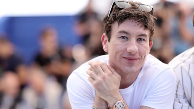 Бари Коган показа сина си на фона на слуховете, че Сабрина Карпентър го е зарязала