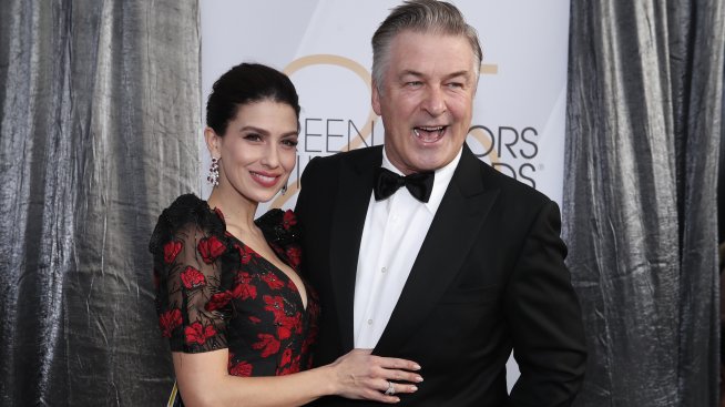 Алек Болдуин очаква пето дете