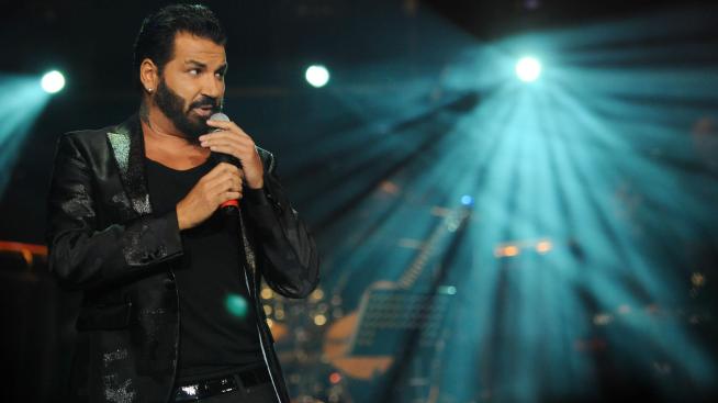  Азис влезе в болница