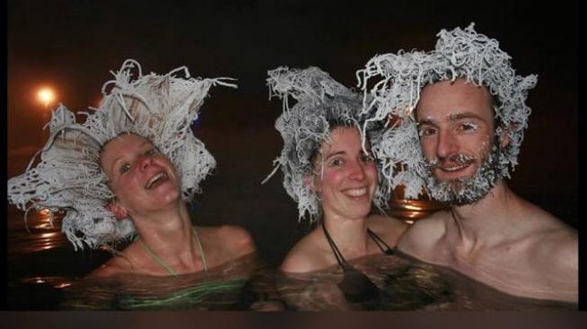 „Мистър и Мис Замръзнала прическа“ или как в Канада се забавляват в студа