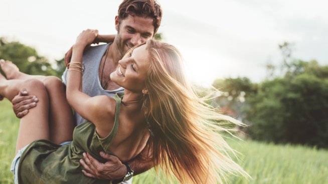 Венера в Телец  – 4 зодии ще обновят любовния си живот