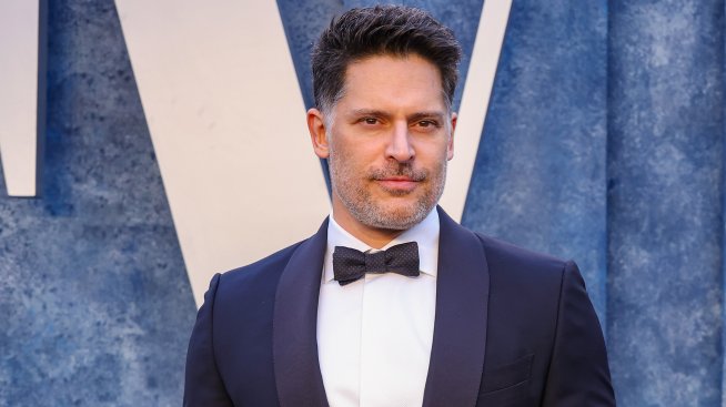 Джо Манганиело забрави София Вергара: Среща се с млада актриса