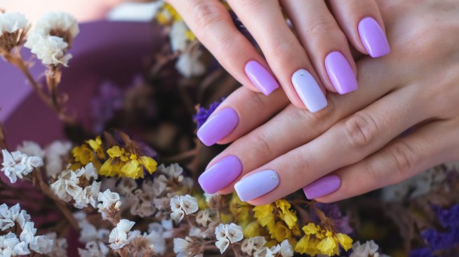 Нов маникюр – популярни цветове за пролетта и лятото