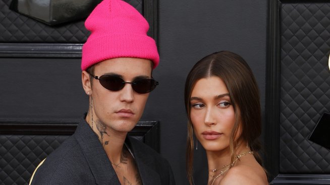 Мъжка мода – Джъстин Бийбър с плетена шапка