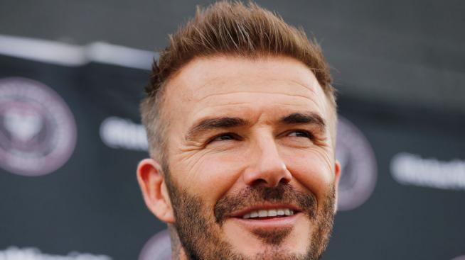 #IStayHomeFor е новото предизвикателство сред звездите