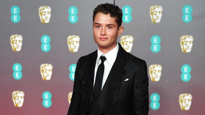 Синът на Джъд Лоу, Рафърти Лоу, романтик като баща си