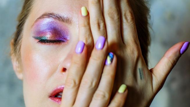 Великденски маникюр у дома – как да си го направите?