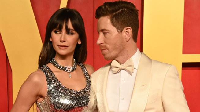 Най-добре изглеждащите двойки на партито на Vanity Fair след Оскарите