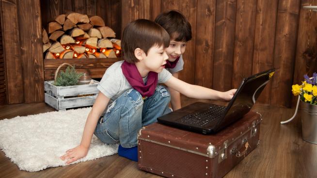 YouTube и Lionsgate започват безплатно излъчване на филмови хитове