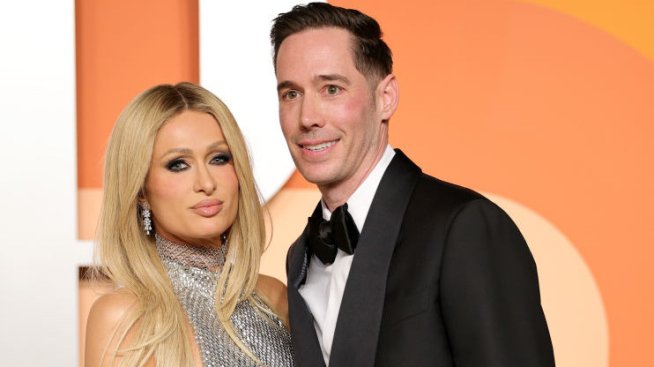 Фенове обвиниха Парис Хилтън, че няма никаква връзка с дъщеря си