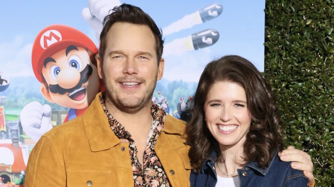 Катрин Шварценегер показа дъщерите си за Великден