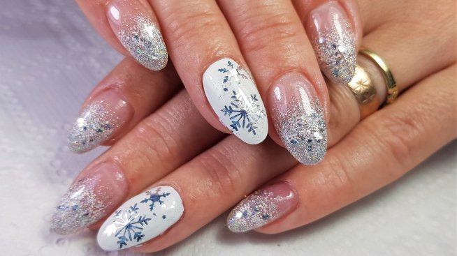 Нова година, нов маникюр – перфектните нокти за януари