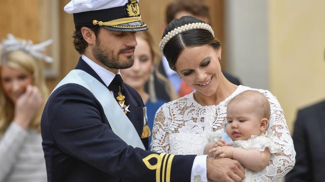 София Хелквист - от разголените фотосесии до шведското кралско семейство