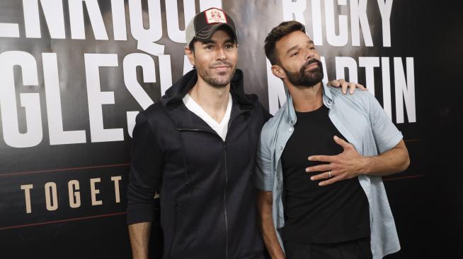 Енрике Иглесиас и Рики Мартин тръгват на турне