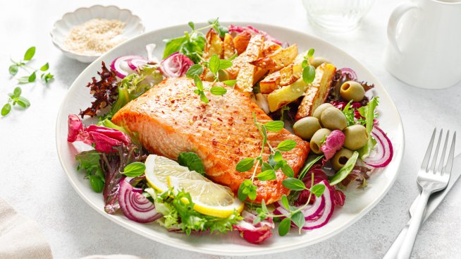 Средиземноморската диета – номер 1 и през 2025 година