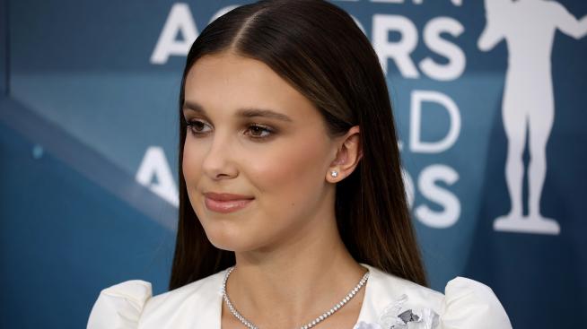 Мили Боби Браун скъса с гаджето 