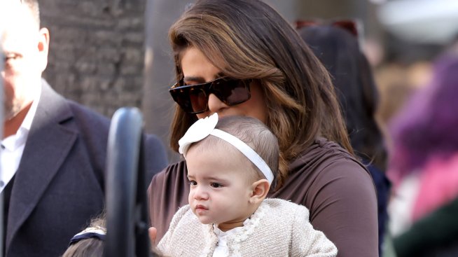 Горди родители – Ник и Приянка Джонас не спират със снимките на дъщеря си