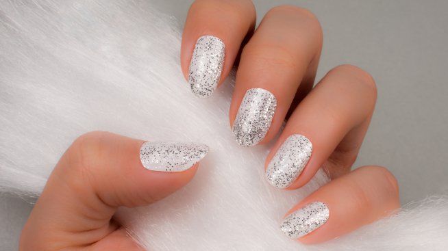 Маникюр пролет/лято – опитайте ванилов хром