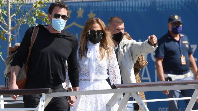 Джей Ло и Бен Афлек отново в Европа за медения месец