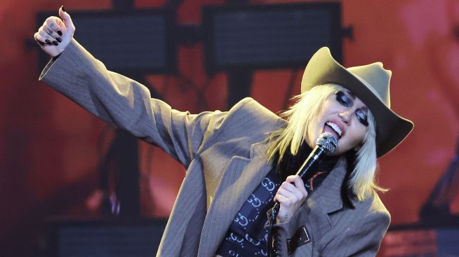 Майли Сайръс се завърна към музиката с вдъхновяваща нова песен