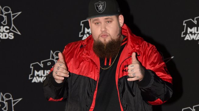 Ожени се по анцуг, каза, че е супер, а 6 месеца по-късно развод за Rag'n'Bone Man