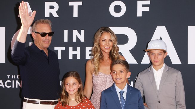 Кевин Костнър за отглеждането на 7 деца: Аз съм като всеки обикновен родител