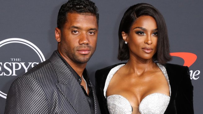 Изненада: Сиара е бременна за трети път