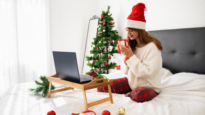 Коледни пижами – идея за подарък за близък човек