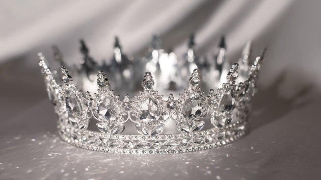 Блясък, красота и стил – всичко, което трябва да знаете за новата Мис САЩ 2025