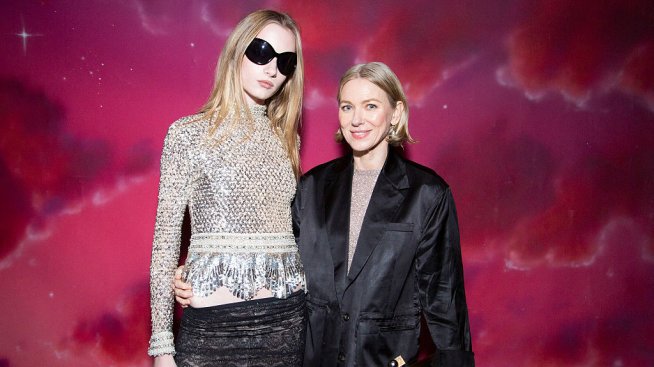 Синът на Наоми Уотс и Лив Шрайбър: Винаги съм искал да раста като красива жена