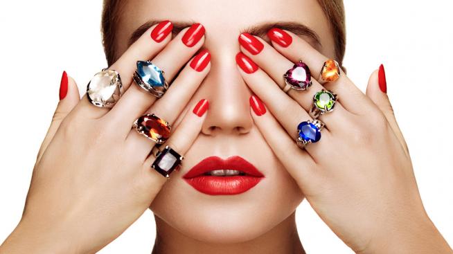 Как да чистим бижутата си по време на коронавирус?