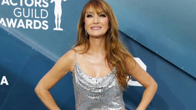 Джейн Сиймур поддържа форма с едно хранене на ден, пилатес, вино и черен шоколад 