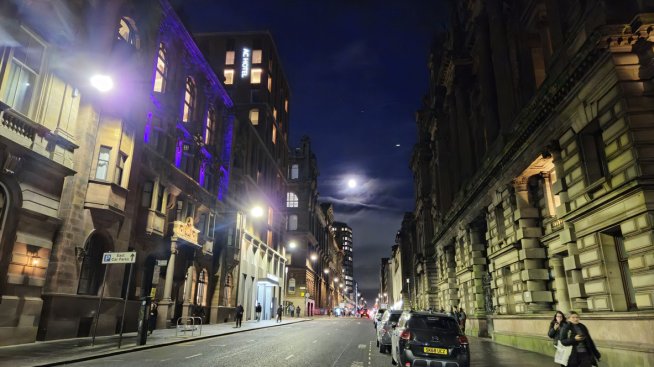 Зодии, обречени на слава по време на пълнолунието в Лъв