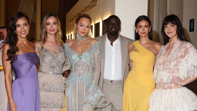 Блясък, красота и стил – Нина Добрев, Дакота Джонсън и Джесика Алба заблестяха на галата Women in Cinema