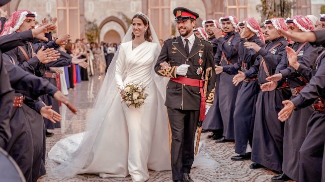 Кои бяха най-красивите звездни булки за 2023 година?