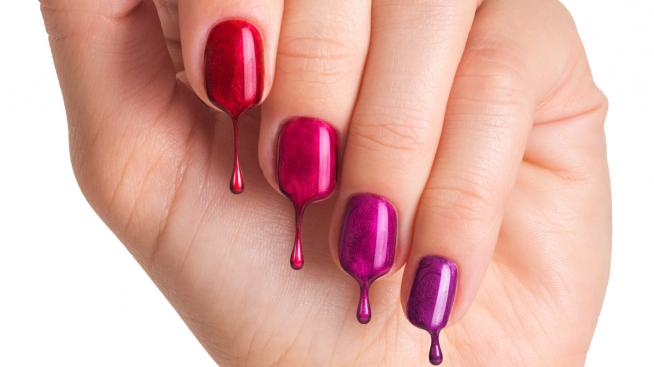 Маникюр с мокър ефект – как да си го направите? 