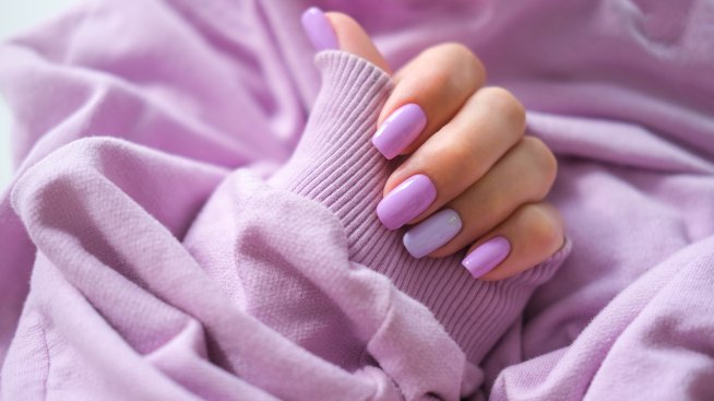 Пролетен маникюр – как да се лакирате през април