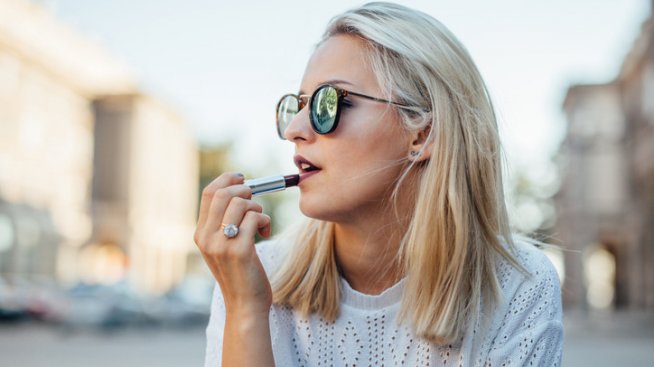 Как присъствието на мъж се отразява на женската красота?