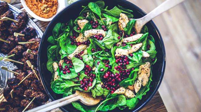 Спанак – как помага на сърцето, очите и мозъка?