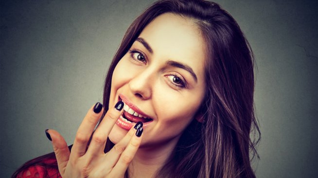 Слънчево изгаряне по устните – как да го третираме?