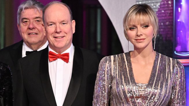 Принцеса Шарлийн от Монако дебютира с нова, по-нежна прическа